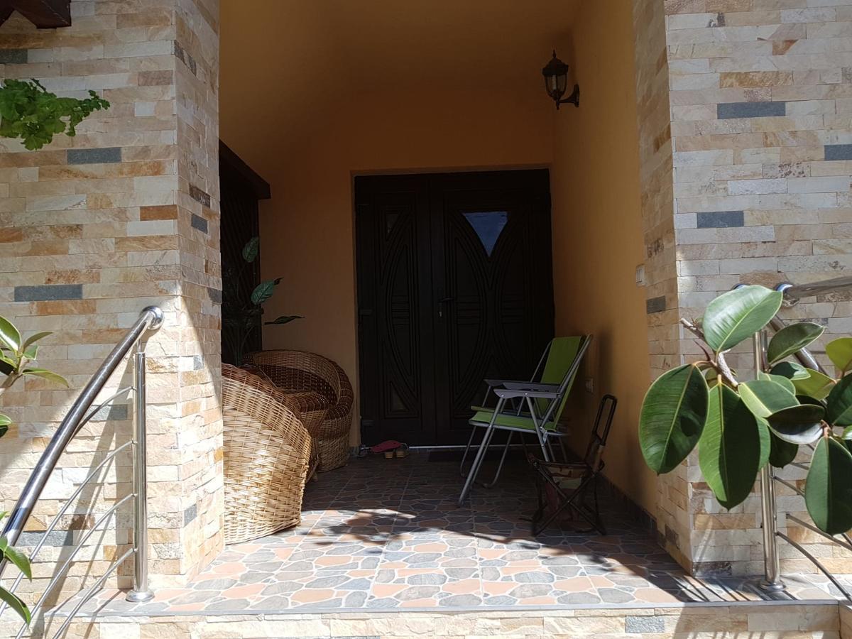 Vila Alexia Hotel Calimanesti Luaran gambar
