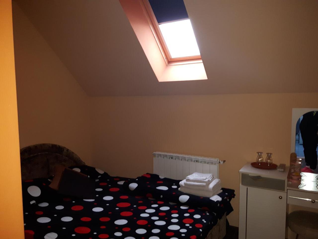 Vila Alexia Hotel Calimanesti Luaran gambar